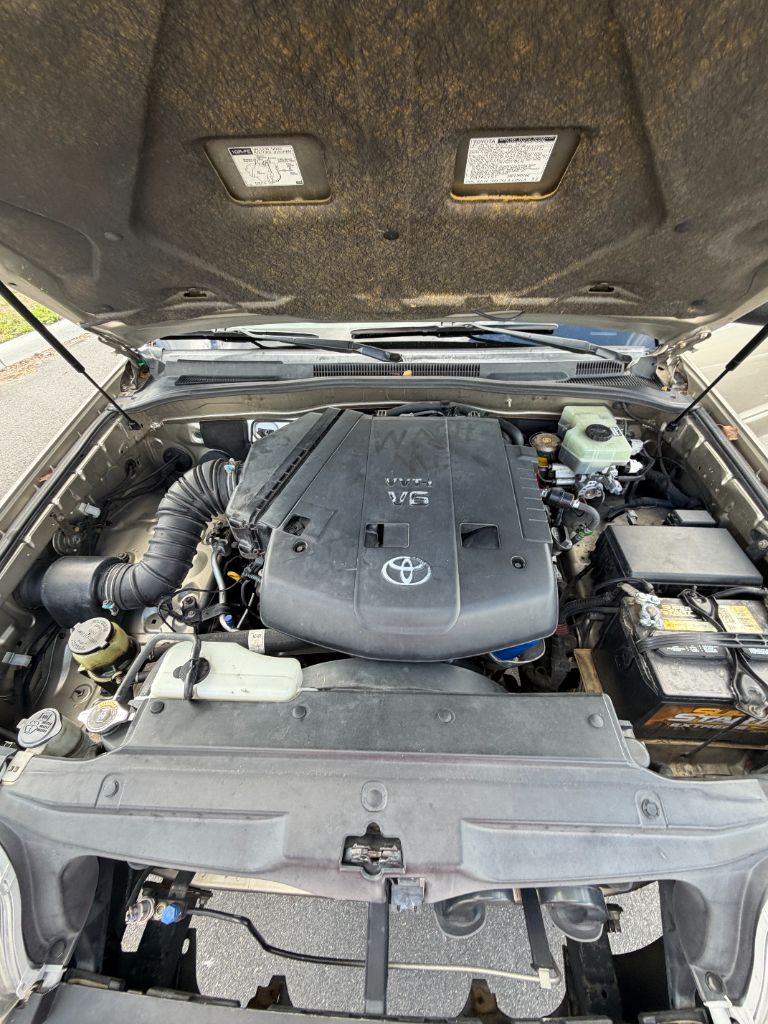 2004 Toyota 4Runner SR5 - Photo 10