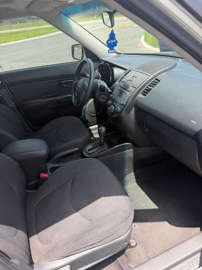 2010 Kia Soul Exclaim - Photo 10