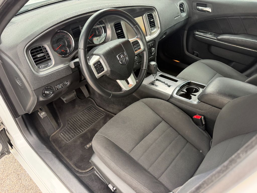 2013 Dodge Charger R/T - Photo 13